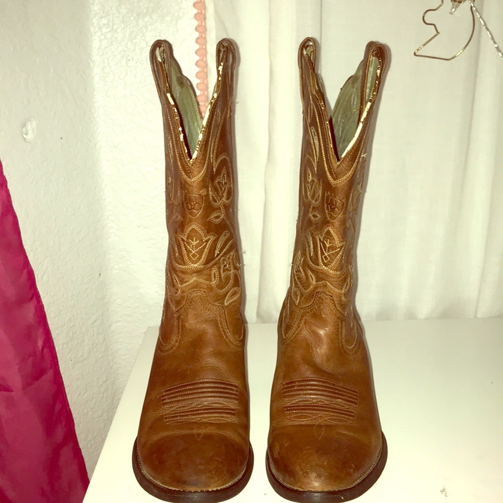 Cowgirl boots used condition